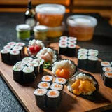 Sushi Container Plastic 2 Pce Handroll  With Hinged Lid Takeaway Pack 100 Containers