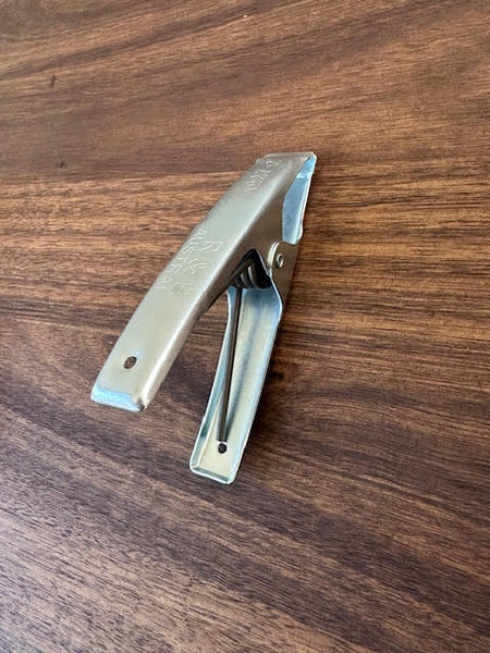Fish Gripper 27/2 Medium Clamp Steel 50mm FISH-27-2GRIPPER R & B