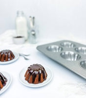 Swirl Cupcake Pan 6 Cup USA Pan