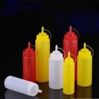 Red Squeeze Bottle 480ml/16.23 oz
