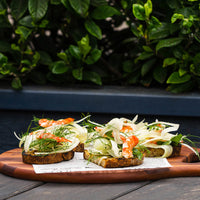 30cm round wood serving board with handle